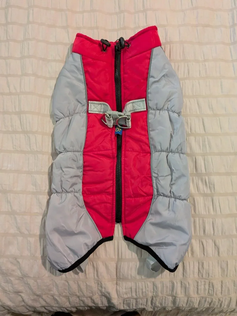 Pink & Black Dog Puffer Jacket – Size XL 🩷🖤